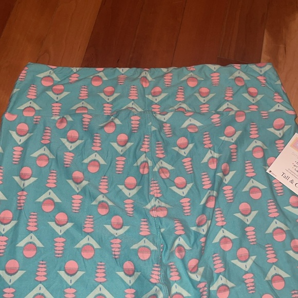 Butter SOFT Leggings LuLaRoe Tall & Curvy fit size 12 - 22 No elastic high waist - Picture 8 of 12
